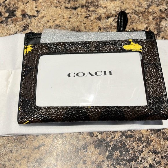 Coach X Peanuts Skinny Mini ID Case With Woodstock - Picture 5 of 6